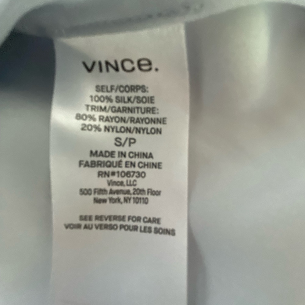 VINCE SILK SLEEVELESS BLOUSE - Picture 4 of 8